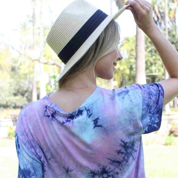 NIP Women's Short Sleeves Crew Neck Tie Dye Crop Tee - Picture 3 of 4